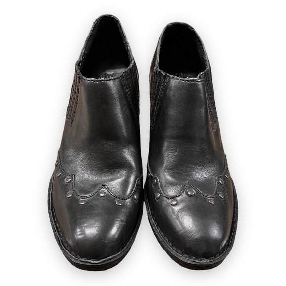 Born Black Leather Studded Western Ankle Boots Women's Size 8.5 - Picture 2 of 10